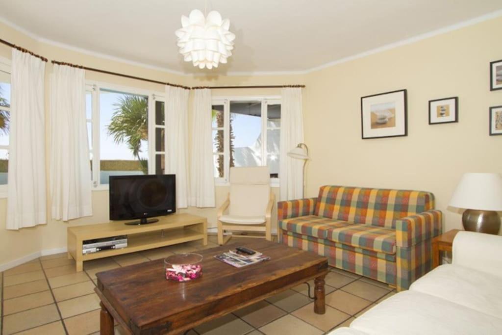 Apartment Miguel, 3 Bed With Private Pool Puerto del Carmen (Lanzarote)